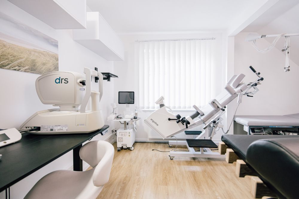 kardiologie-bad-oeynhausen-foto-behandlungszimmer-1-v7 kardiologie-bad-oeynhausen foto-behandlungszimmer-(1)-v7